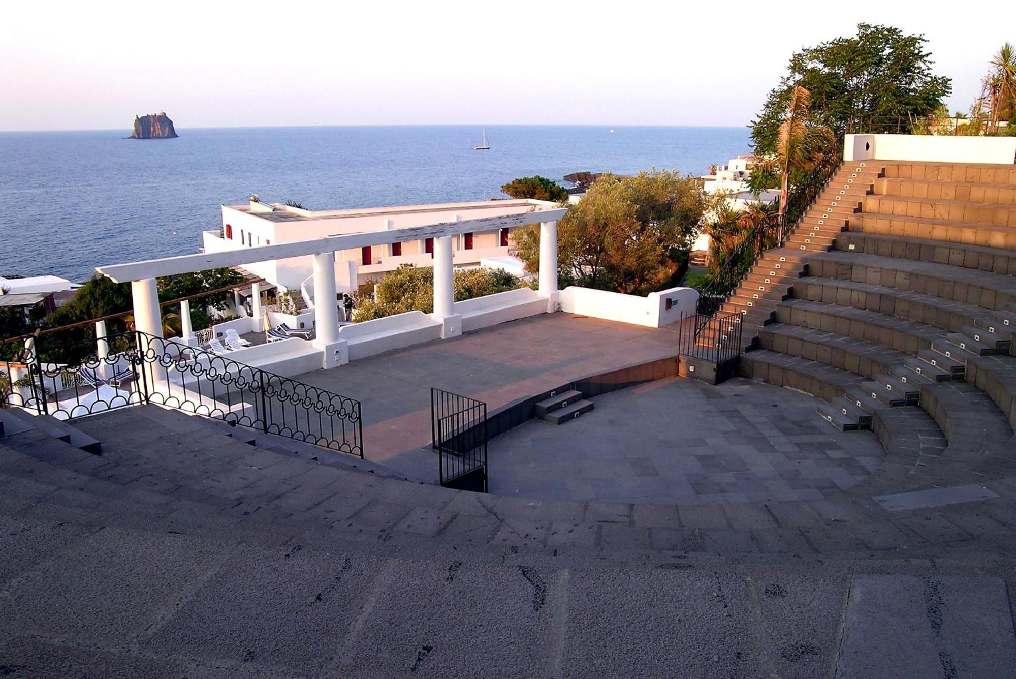 La Sirenetta Park Hotel Stromboli Exterior photo