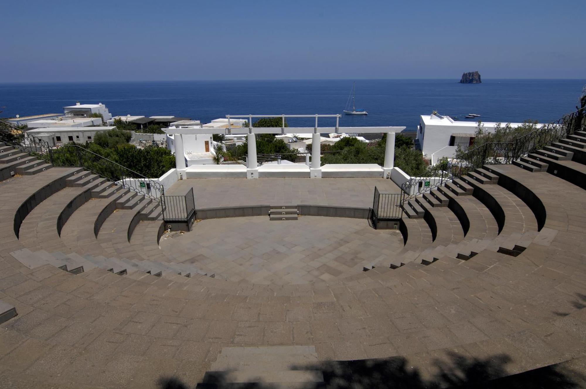 La Sirenetta Park Hotel Stromboli Exterior photo